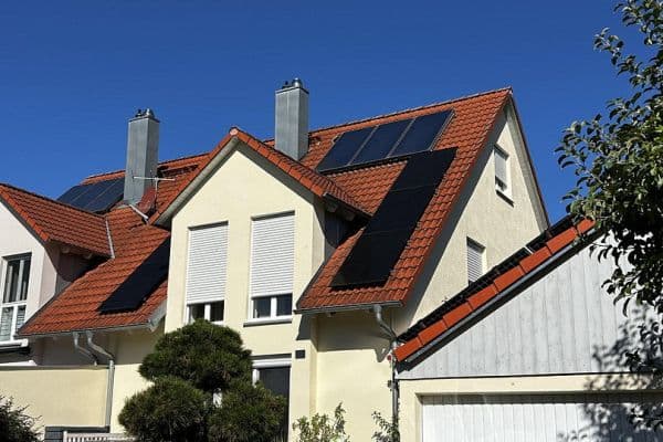 Prodej domu 147 m², pozemek 328 m², Reichertshausen, Bavorsko Prodej domu 147 m², pozemek 328 m², Reichertshausen, Bavorsko