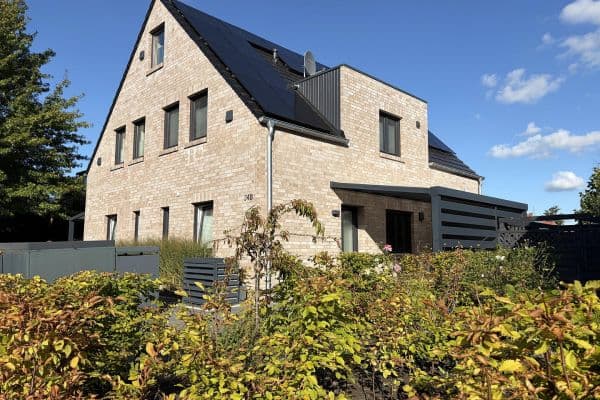 Prodej domu 79 m², pozemek 254 m², Klinterweg 34b, Emden, Dolní Sasko Prodej domu 79 m², pozemek 254 m², Klinterweg 34b, Emden, Dolní Sasko