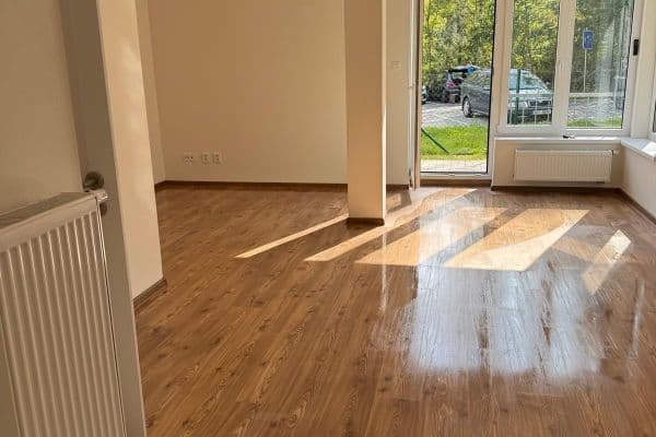 Pronájem bytu 2+kk 56 m², K Pomezí, Cheb Pronájem bytu 2+kk 56 m², K Pomezí, Cheb