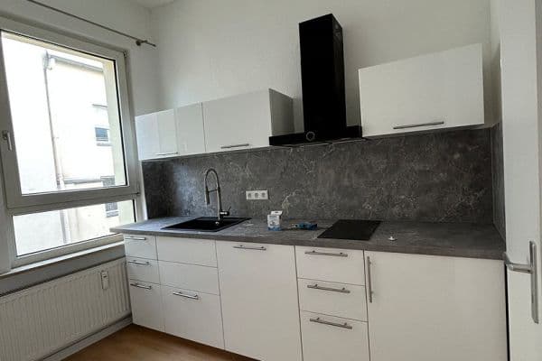 Pronájem bytu 1+1 29 m², Neumarkt Str. 10, Wuppertal, Severní Porýní-Vestfálsko Pronájem bytu 1+1 29 m², Neumarkt Str. 10, Wuppertal, Severní Porýní-Vestfálsko