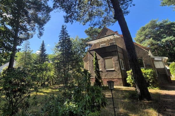 Prodej domu 142 m², pozemek 1.179 m², Zeuthen Prodej domu 142 m², pozemek 1.179 m², Zeuthen