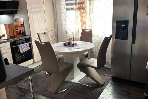 Prodej bytu 3+1 83 m², Stutensee Prodej bytu 3+1 83 m², Stutensee