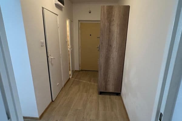 Prodej bytu 2+1 55 m², Havanská, Kladno, Středočeský kraj Prodej bytu 2+1 55 m², Havanská, Kladno, Středočeský kraj