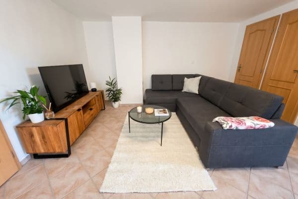 Pronájem bytu 2+kk 54 m², Podolí Pronájem bytu 2+kk 54 m², Podolí