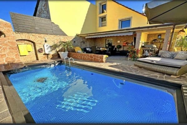 Prodej domu 240 m², pozemek 360 m², Germersheim Prodej domu 240 m², pozemek 360 m², Germersheim