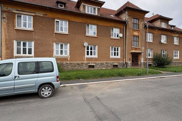 Pronájem bytu 2+1 78 m², Ruská, Kouřim Pronájem bytu 2+1 78 m², Ruská, Kouřim