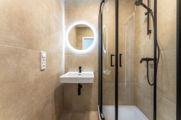 Prodej bytu 4+kk 66 m², Spojovací, Praha Prodej bytu 4+kk 66 m², Spojovací, Praha