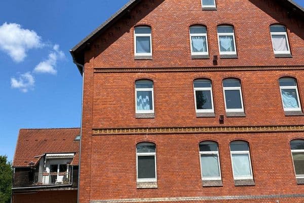Prodej domu 780 m², pozemek 882 m², Hildesheimer Str. 346, Langenhagen Prodej domu 780 m², pozemek 882 m², Hildesheimer Str. 346, Langenhagen