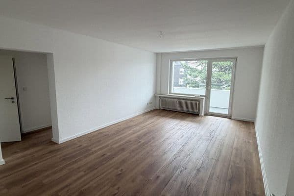 Pronájem bytu 3+1 82 m², Bochumer Str. 226, Herne Pronájem bytu 3+1 82 m², Bochumer Str. 226, Herne