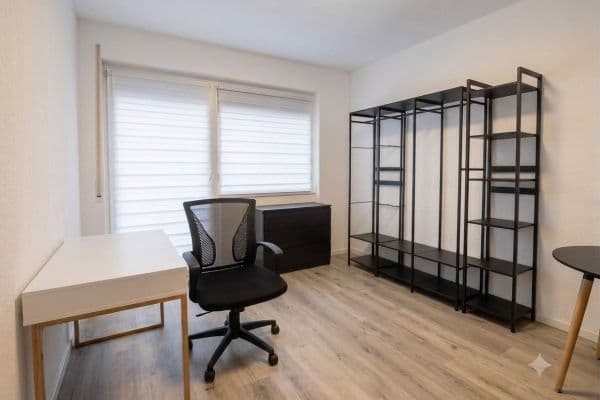Pronájem bytu 1+1 24 m², Weidenweg 20, Erlangen Pronájem bytu 1+1 24 m², Weidenweg 20, Erlangen
