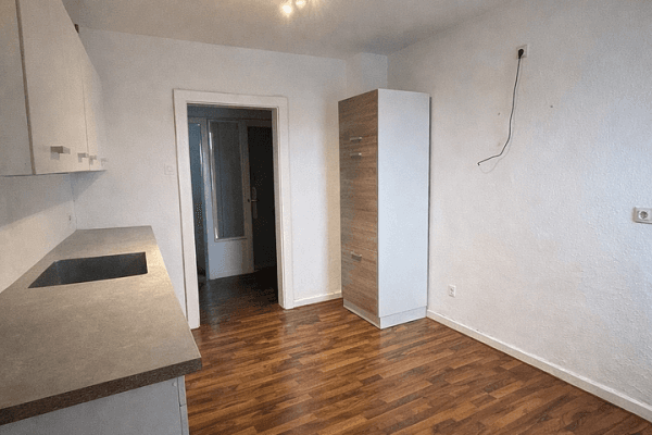 Pronájem bytu 3+1 60 m², Erich-Kästner-Str., Hamm Pronájem bytu 3+1 60 m², Erich-Kästner-Str., Hamm