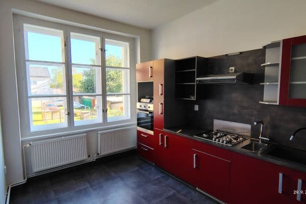 Pronájem bytu 3+1 133 m², Masarykova, Kutná Hora Pronájem bytu 3+1 133 m², Masarykova, Kutná Hora