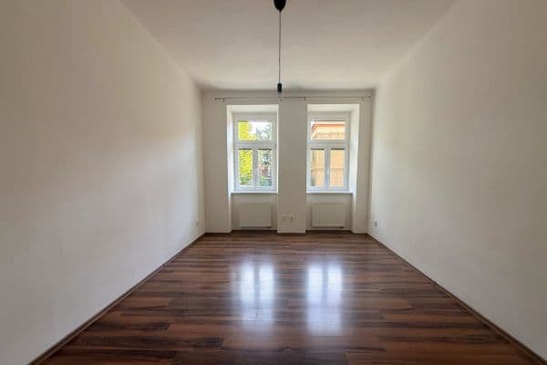 Prodej bytu 2+1 55 m², Štěpánská, Brno Prodej bytu 2+1 55 m², Štěpánská, Brno