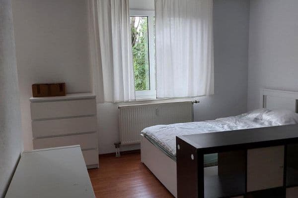 Prodej bytu 1+1 28 m², Eppelheim Prodej bytu 1+1 28 m², Eppelheim