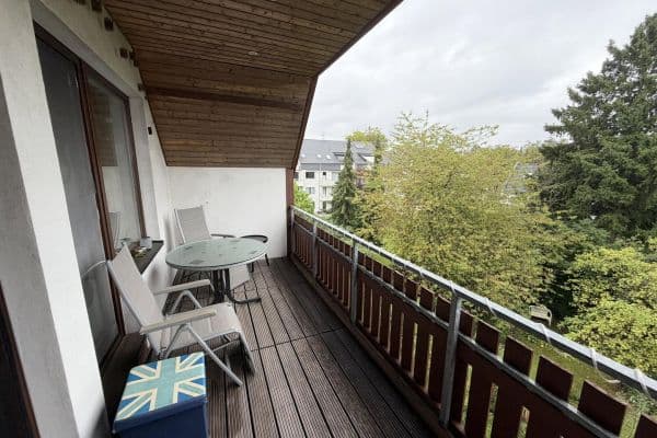 Pronájem bytu 1+1 35 m², Karlstraße 16, Haan Pronájem bytu 1+1 35 m², Karlstraße 16, Haan