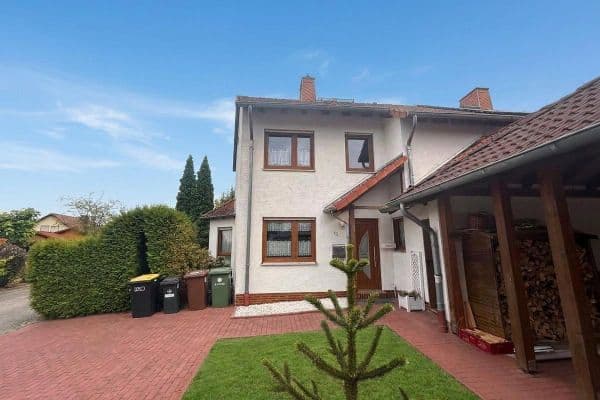 Prodej domu 152 m², pozemek 515 m², Baunatal, Hessen Prodej domu 152 m², pozemek 515 m², Baunatal, Hessen