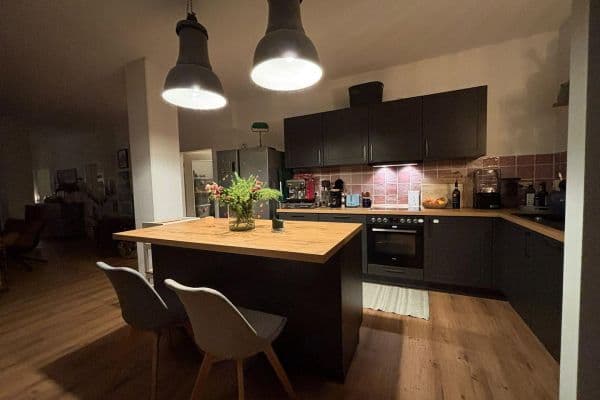 Pronájem bytu 4+1 136 m², Ländgasse 135a, Landshut Pronájem bytu 4+1 136 m², Ländgasse 135a, Landshut