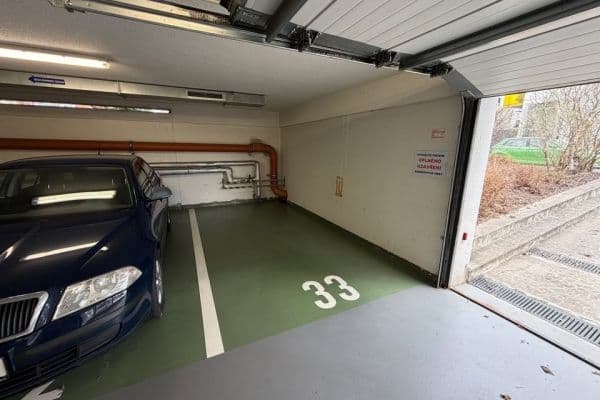 Pronájem garáže 15 m², Pronájem garáže 15 m²,