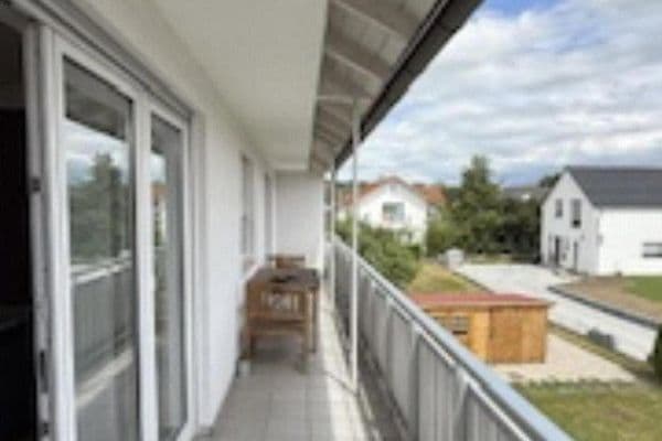 Pronájem bytu 3+1 89 m², Bellenberg Pronájem bytu 3+1 89 m², Bellenberg