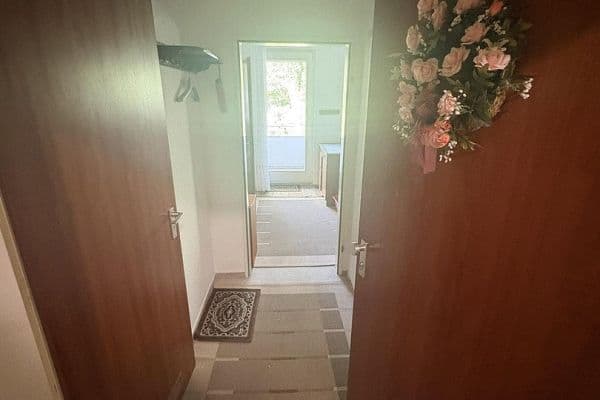 Pronájem bytu 1+kk 43 m², Velbert-Langenberg Pronájem bytu 1+kk 43 m², Velbert-Langenberg