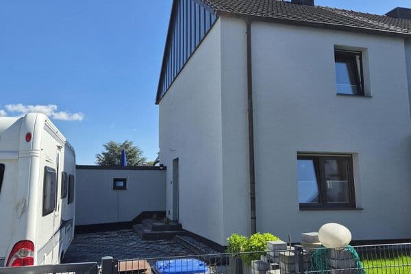 Prodej domu 78 m², pozemek 381 m², Wildroßstraße 87, Gelsenkirchen Prodej domu 78 m², pozemek 381 m², Wildroßstraße 87, Gelsenkirchen