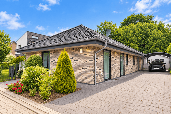 Prodej domu 125 m², pozemek 811 m², kastanienring 42, Kaltenkirchen Prodej domu 125 m², pozemek 811 m², kastanienring 42, Kaltenkirchen