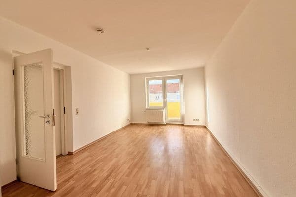 Pronájem bytu 2+1 55 m², Franz-Mehring-Str. 65, Dresden, Sasko Pronájem bytu 2+1 55 m², Franz-Mehring-Str. 65, Dresden, Sasko