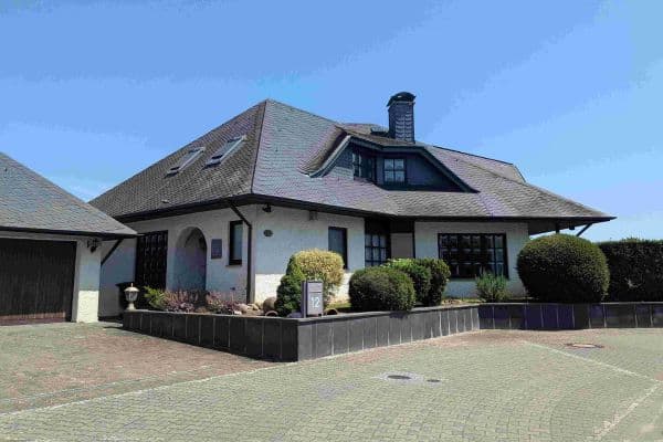 Prodej domu 215 m², pozemek 642 m², Riedstadt Prodej domu 215 m², pozemek 642 m², Riedstadt