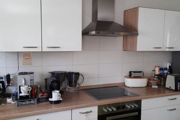 Pronájem bytu 4+1 103 m², Neuffen Pronájem bytu 4+1 103 m², Neuffen