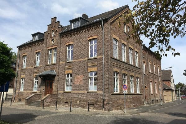 Pronájem bytu 2+1 62 m², Alte Landstraße 60, Bergheim Pronájem bytu 2+1 62 m², Alte Landstraße 60, Bergheim