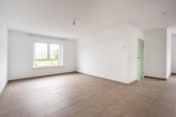 Pronájem bytu 3+kk 94 m², Grolsheim Pronájem bytu 3+kk 94 m², Grolsheim