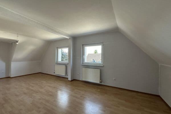 Prodej bytu 3+1 68 m², Lebrechtstrasse 28, Gummersbach Prodej bytu 3+1 68 m², Lebrechtstrasse 28, Gummersbach