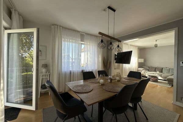 Prodej bytu 4+1 100 m², Lebrechtstrasse 28, Gummersbach Prodej bytu 4+1 100 m², Lebrechtstrasse 28, Gummersbach