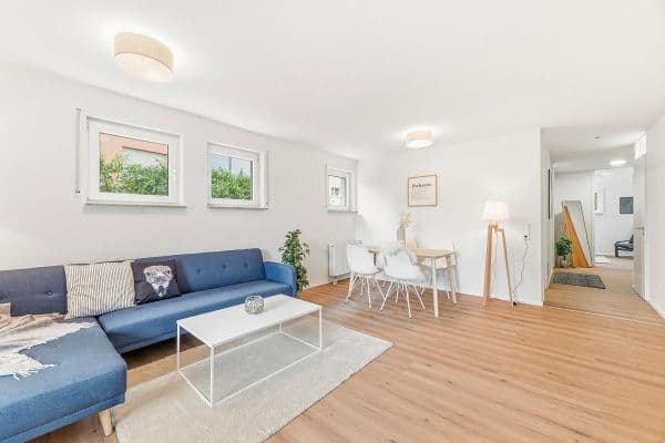 Prodej bytu 2+1 58 m², Pestalozzistr. 89, Reutlingen, Bádensko-Württembersko Prodej bytu 2+1 58 m², Pestalozzistr. 89, Reutlingen, Bádensko-Württembersko