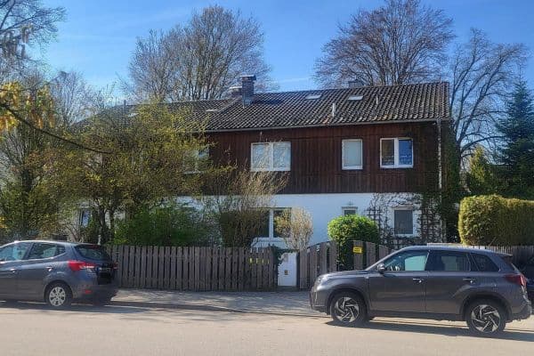 Pronájem bytu 2+1 66 m², Joh.-Seb.-Bach Str.37, Geretsried, Bavorsko Pronájem bytu 2+1 66 m², Joh.-Seb.-Bach Str.37, Geretsried, Bavorsko