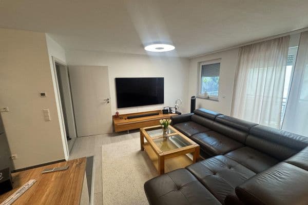 Pronájem bytu 4+kk 95 m², Salzelmenerstr.5/1, Bad Rappenau Pronájem bytu 4+kk 95 m², Salzelmenerstr.5/1, Bad Rappenau