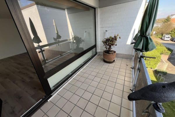 Pronájem bytu 3+1 95 m², Alter Kirchweg 6, Langenfeld Pronájem bytu 3+1 95 m², Alter Kirchweg 6, Langenfeld