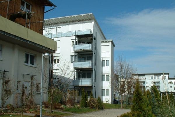 Pronájem bytu 3+1 82 m², Kastanienallee 17, Ludwigsburg Pronájem bytu 3+1 82 m², Kastanienallee 17, Ludwigsburg