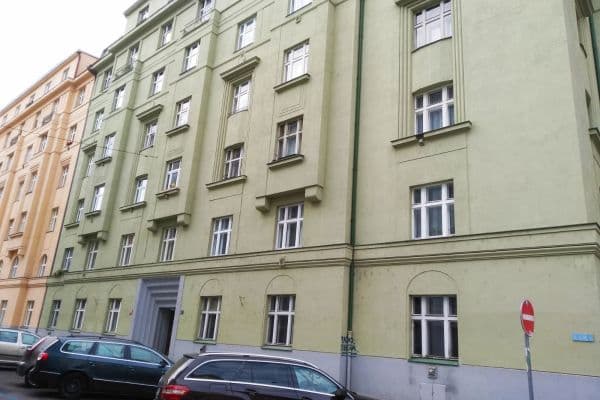 Prodej bytu 2+1 58 m², Schnirchova, Praha Prodej bytu 2+1 58 m², Schnirchova, Praha