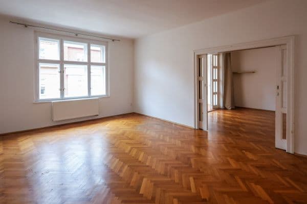 Pronájem bytu 2+1 110 m², Na Hutích, Praha Pronájem bytu 2+1 110 m², Na Hutích, Praha