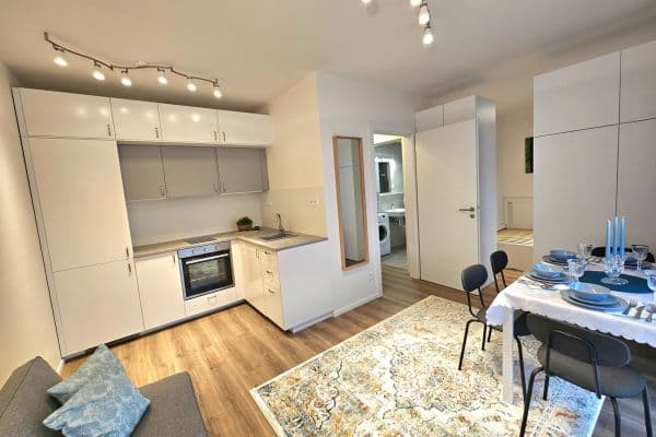 Pronájem bytu 2+kk 35 m², Arnošta Valenty, Praha Pronájem bytu 2+kk 35 m², Arnošta Valenty, Praha
