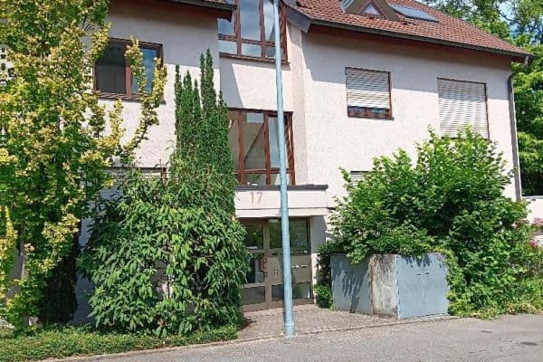 Prodej bytu 3+1 90 m², Stuttgart Birkach, Bádensko-Württembersko Prodej bytu 3+1 90 m², Stuttgart Birkach, Bádensko-Württembersko