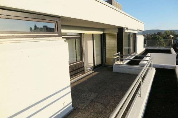 Pronájem bytu 3+1 84 m², Karlsruhe Pronájem bytu 3+1 84 m², Karlsruhe