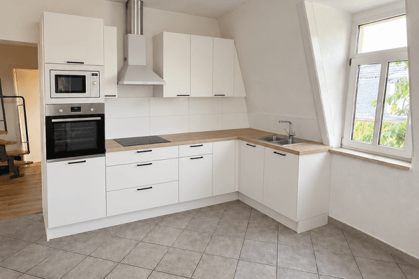Pronájem bytu 3+1 74 m², Körnestraße 2, Freital Pronájem bytu 3+1 74 m², Körnestraße 2, Freital