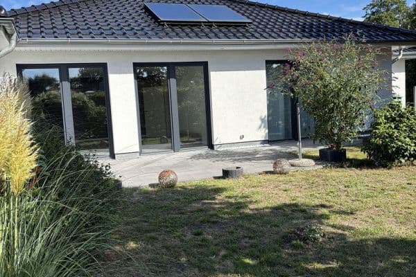 Prodej domu 140 m², pozemek 600 m², Langwedel Prodej domu 140 m², pozemek 600 m², Langwedel