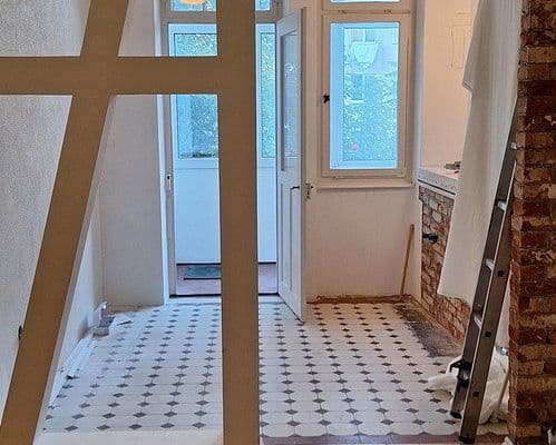 Pronájem bytu 3+1 78 m², Stuttgart, Bádensko-Württembersko Pronájem bytu 3+1 78 m², Stuttgart, Bádensko-Württembersko
