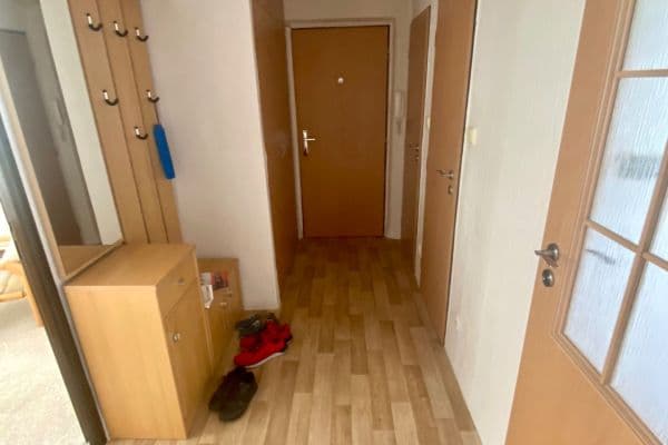 Pronájem bytu 3+1 53 m², Okrajová, Pardubice Pronájem bytu 3+1 53 m², Okrajová, Pardubice