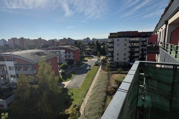 Prodej bytu 1+kk 43 m², Škrábkových, Praha Prodej bytu 1+kk 43 m², Škrábkových, Praha