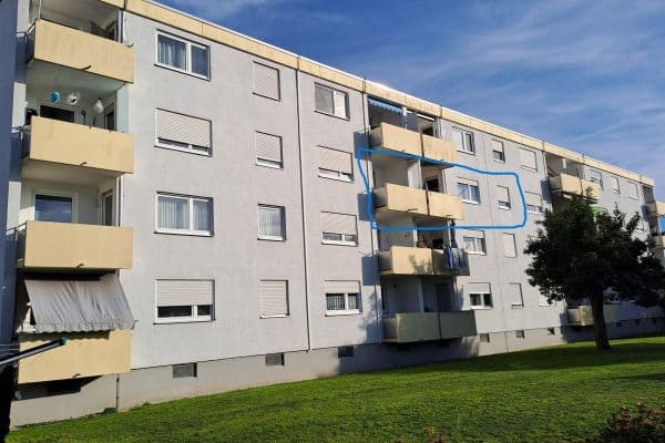 Prodej bytu 4+1 90 m², Nersingen-Leibi Prodej bytu 4+1 90 m², Nersingen-Leibi