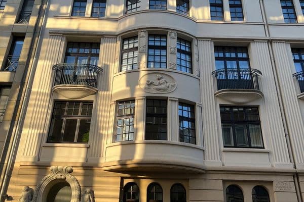 Prodej bytu 4+1 108 m², Köln, Severní Porýní-Vestfálsko Prodej bytu 4+1 108 m², Köln, Severní Porýní-Vestfálsko